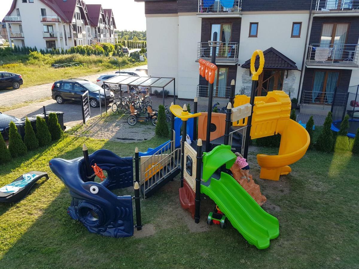 Resort Riva & Avir Jastrzębia Góra Kültér fotó